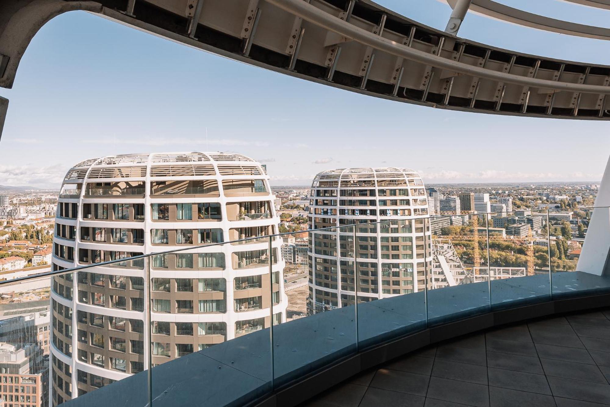 Skau Blue Residence In Sky Park 21 Floor 2 Tower Panoramic View Free Parking Bratislava Dış mekan fotoğraf
